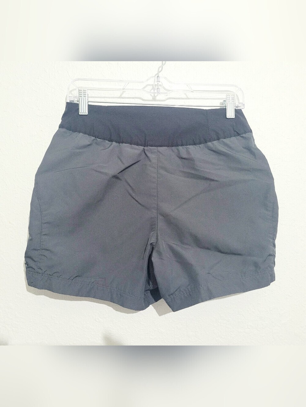 Columbia Titanium Women's Blue Size S Hiking Trail Shorts 4" Inseam Zip Pockets - Picture 3 of 11